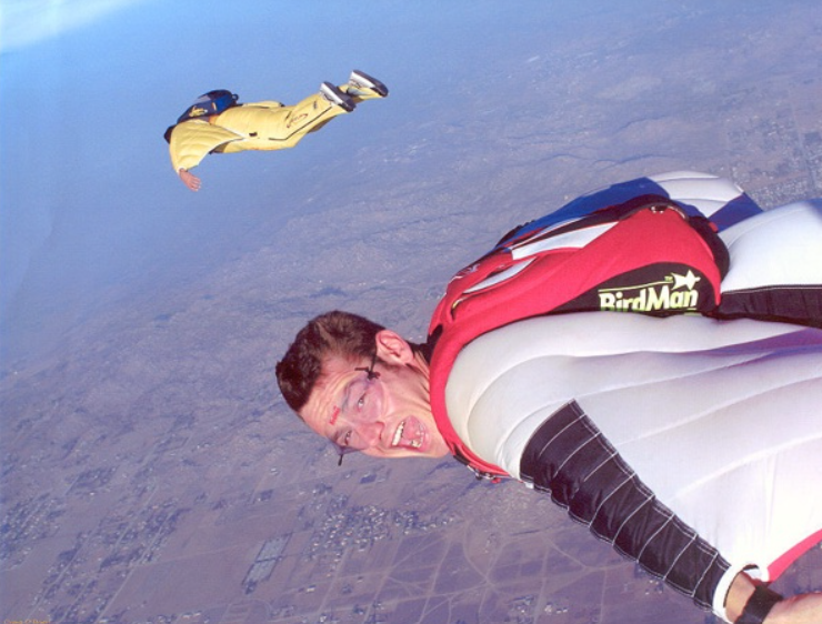 Wingsuit glide ratio